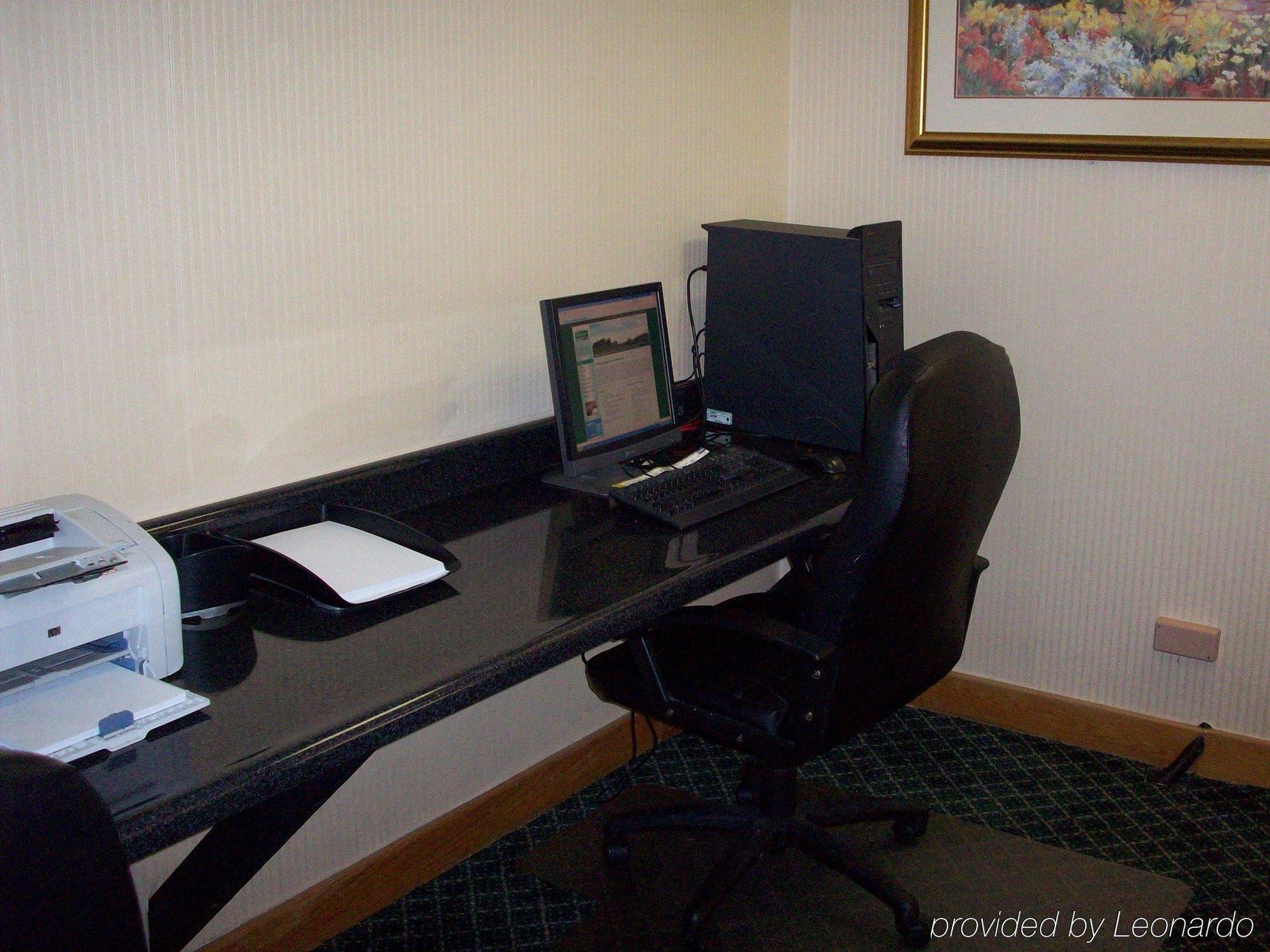 Ramada By Wyndham Uniontown Hotell Fasiliteter bilde