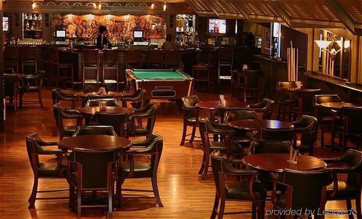 Ramada By Wyndham Uniontown Hotell Restaurant bilde